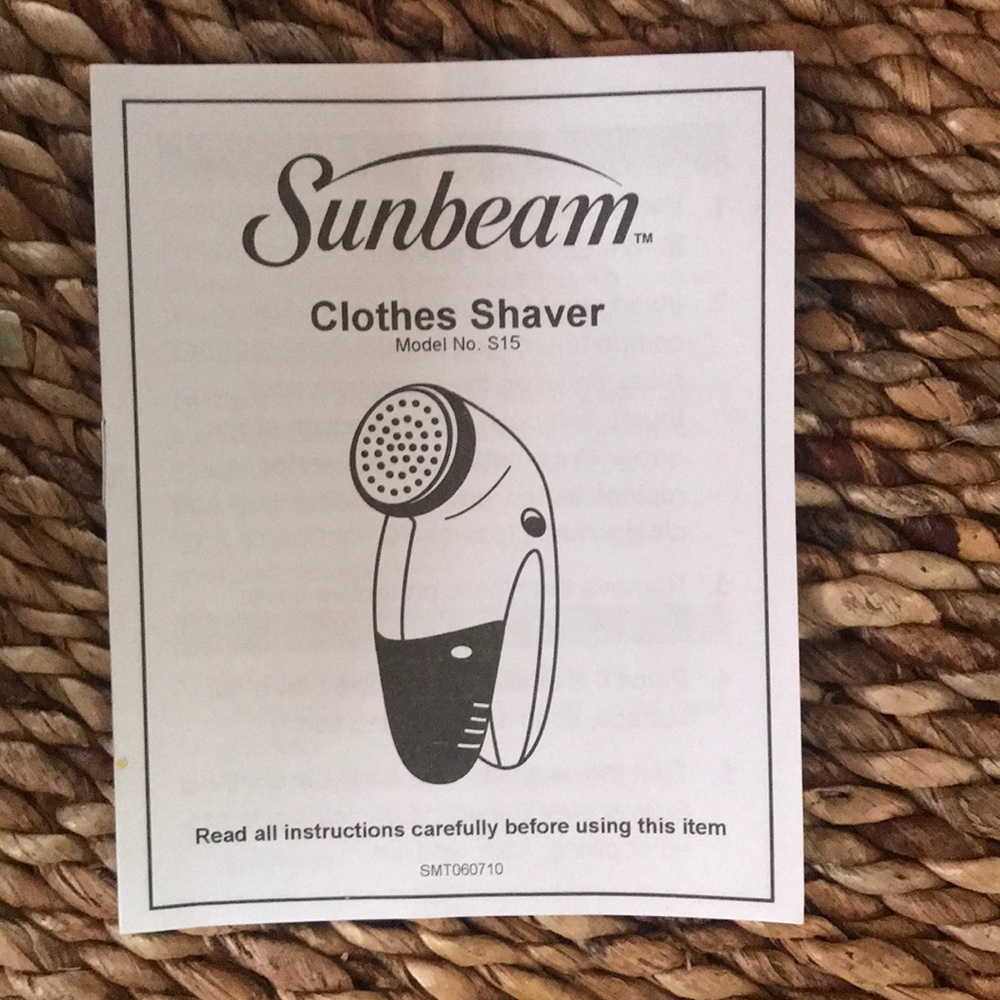 Sunbeam clothes shaver